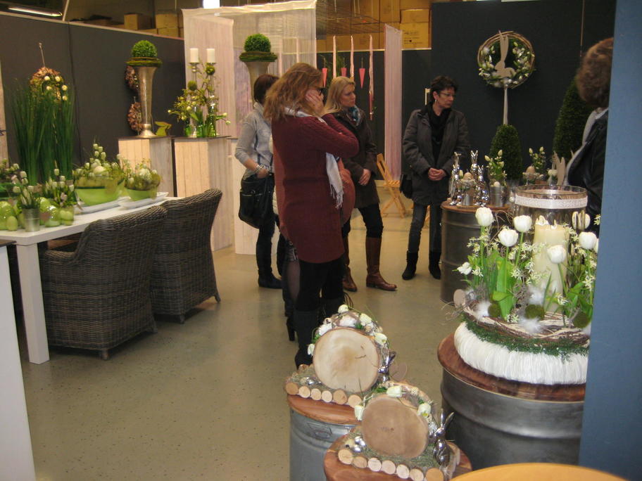 Entry 42 Image 2