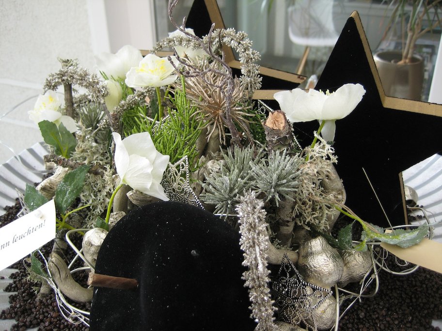 Entry 52 Image 6